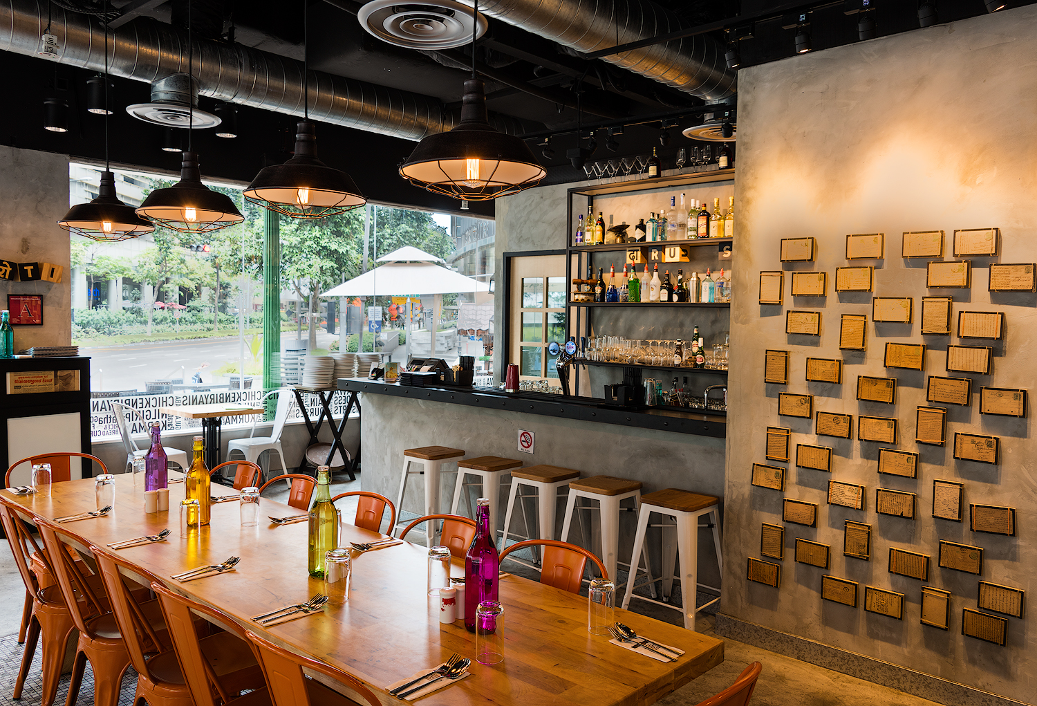 Restaurant Branding & Graphic Design For Urban Roti In Singapore | OH